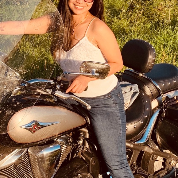 Tank top with feather - Picture 5 of 5